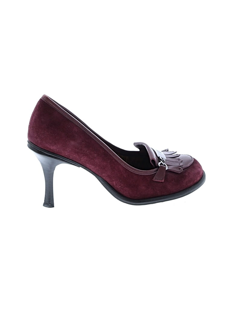 Pre-owned Gianni Bini Heels In Burgundy