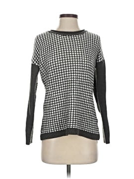 Romeo & Juliet Couture Pullover Sweater