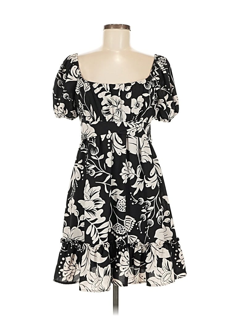 Pre-owned Blu Pepper Casual Dress In Black