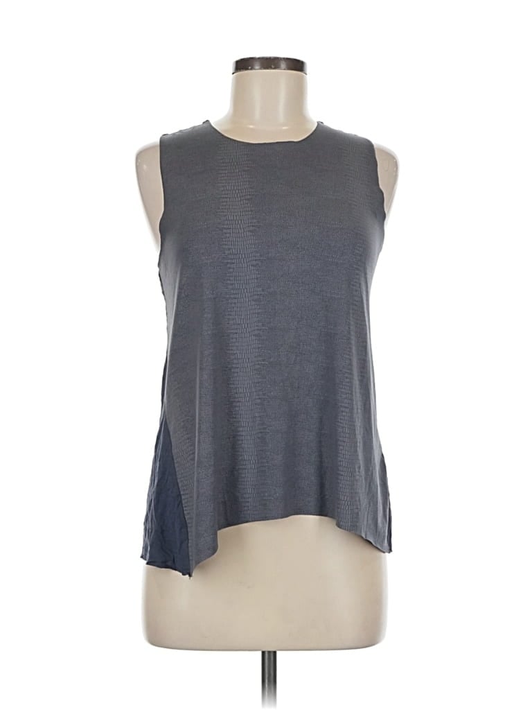 Pre-owned Olivaceous Sleeveless T-shirt In Gray