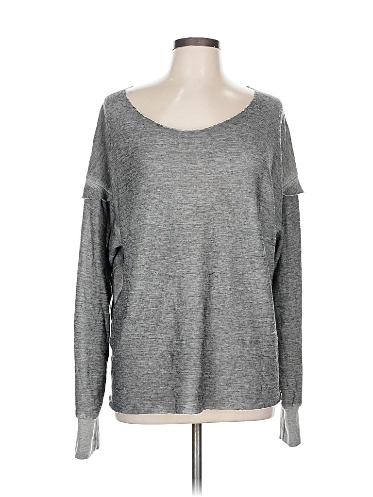 Pre-owned Wildfox Pullover Sweater In Gray