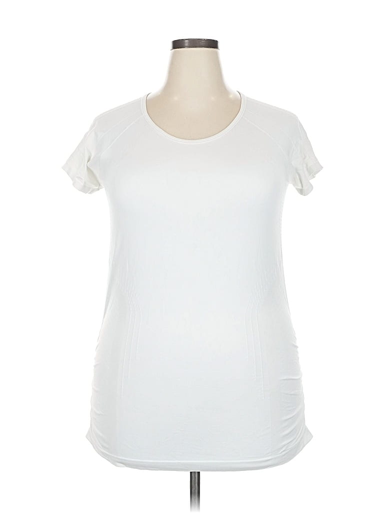 Pre-owned Athleta Short Sleeve T-shirt In White