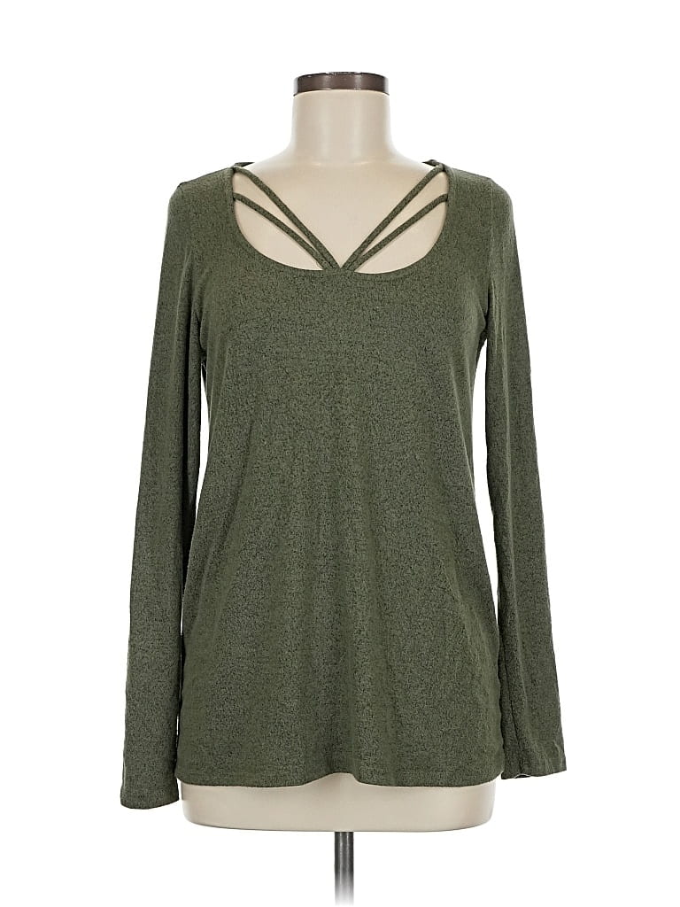 Pre-owned Alya Long Sleeve T-shirt In Green