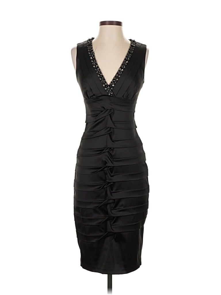 Pre-owned Caché Cocktail Dress In Black