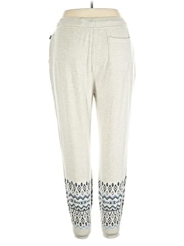 Vineyard Vines Casual Pants (view 2)