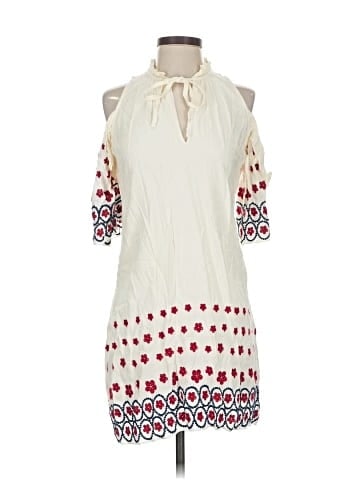 Saks Fifth Avenue Casual Dress (view 1)