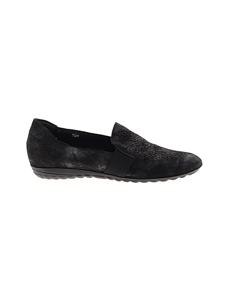 Pre-owned Sesto Meucci Flats In Black