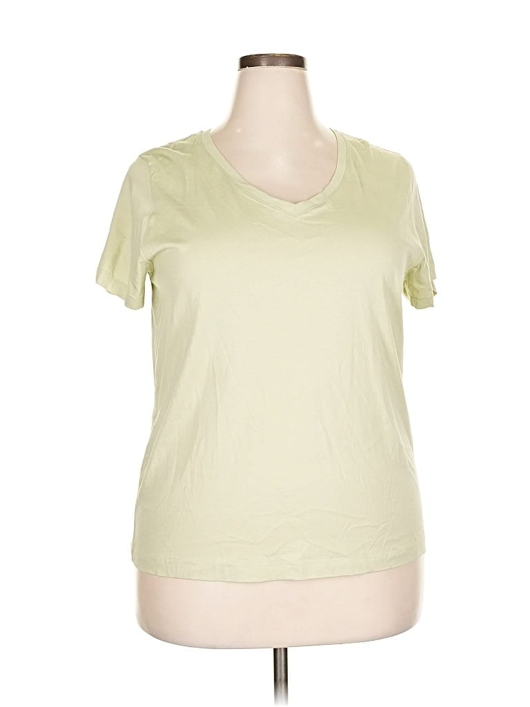 Pre-owned Uniqlo Short Sleeve T-shirt In Green