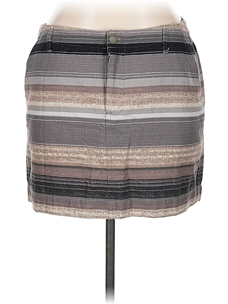 Pre-owned Old Navy Casual Skirt In Gray