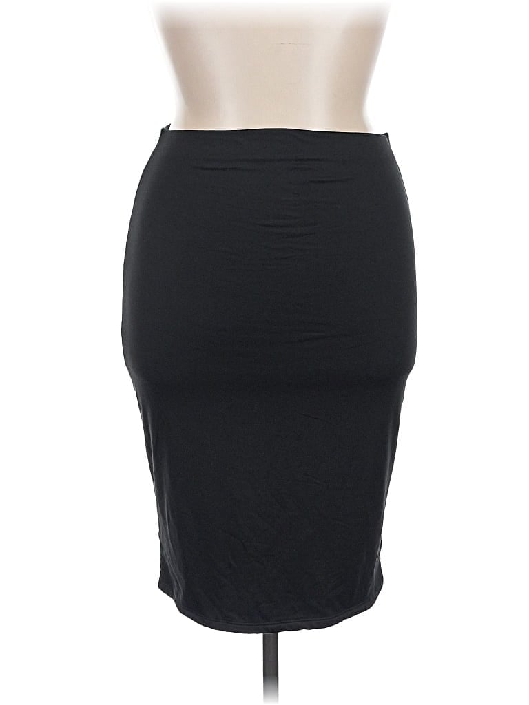 Pre-owned Poshdivah Formal Skirt In Black