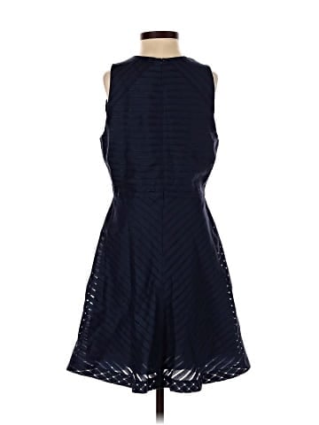 Banana Republic Factory Store Casual Dress (view 2)