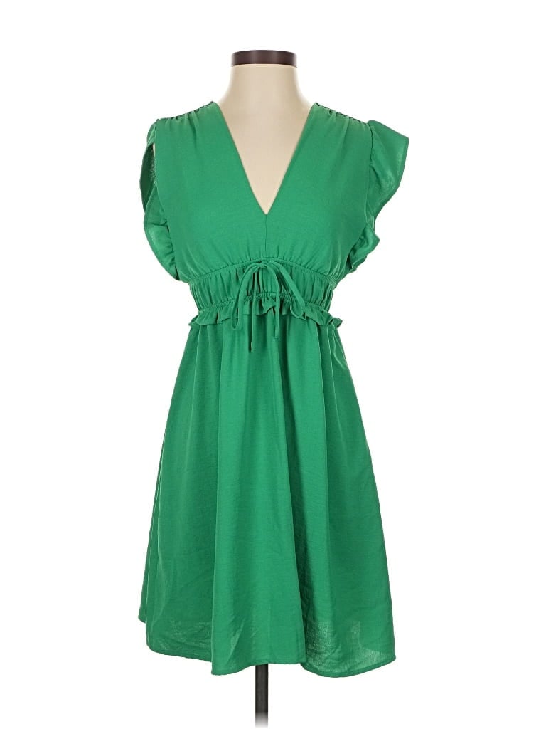 Pre-owned Monteau Casual Dress In Green