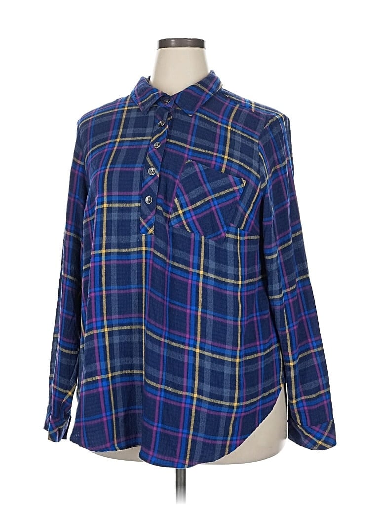 Pre-owned Torrid Long Sleeve Button Down Shirt In Blue