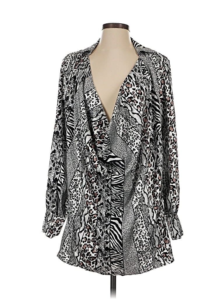 Pre-owned Bebe Kimono In Silver