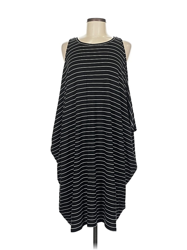 Pre-owned Anna & Ava Casual Dress In Black