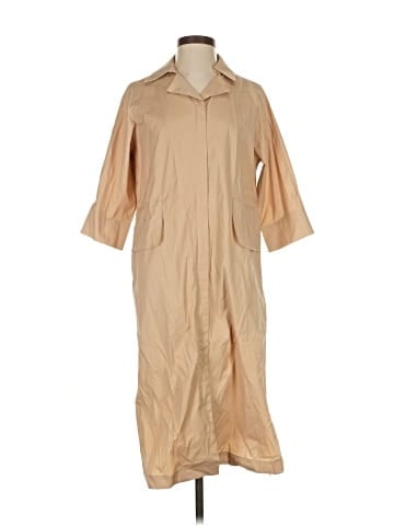 MAX Raincoat (view 1)