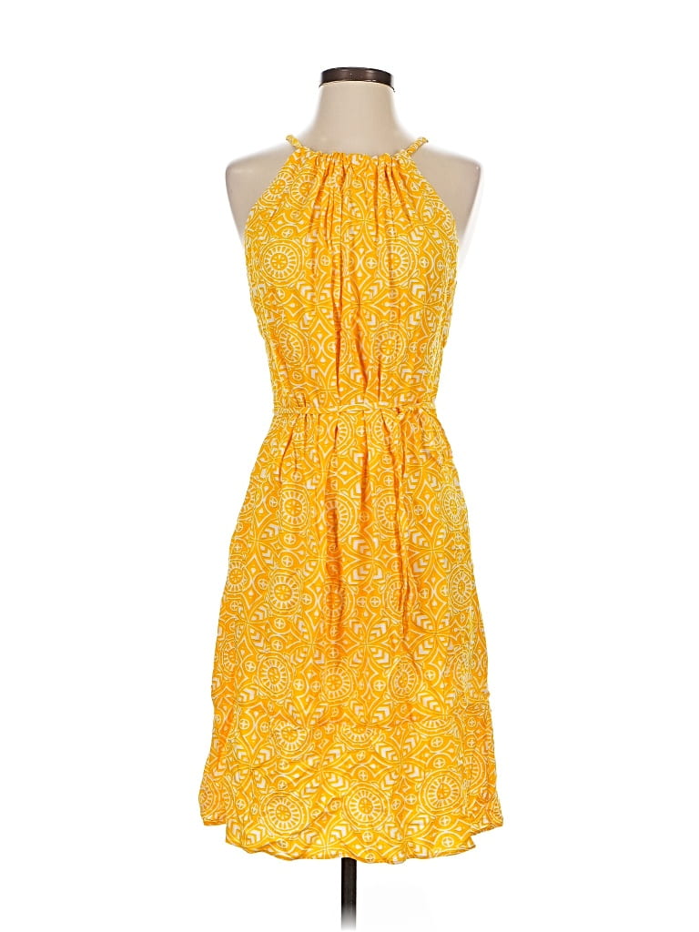 Pre-owned Escapada Cocktail Dress In Yellow