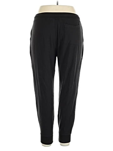 Vineyard Vines Casual Pants (view 2)