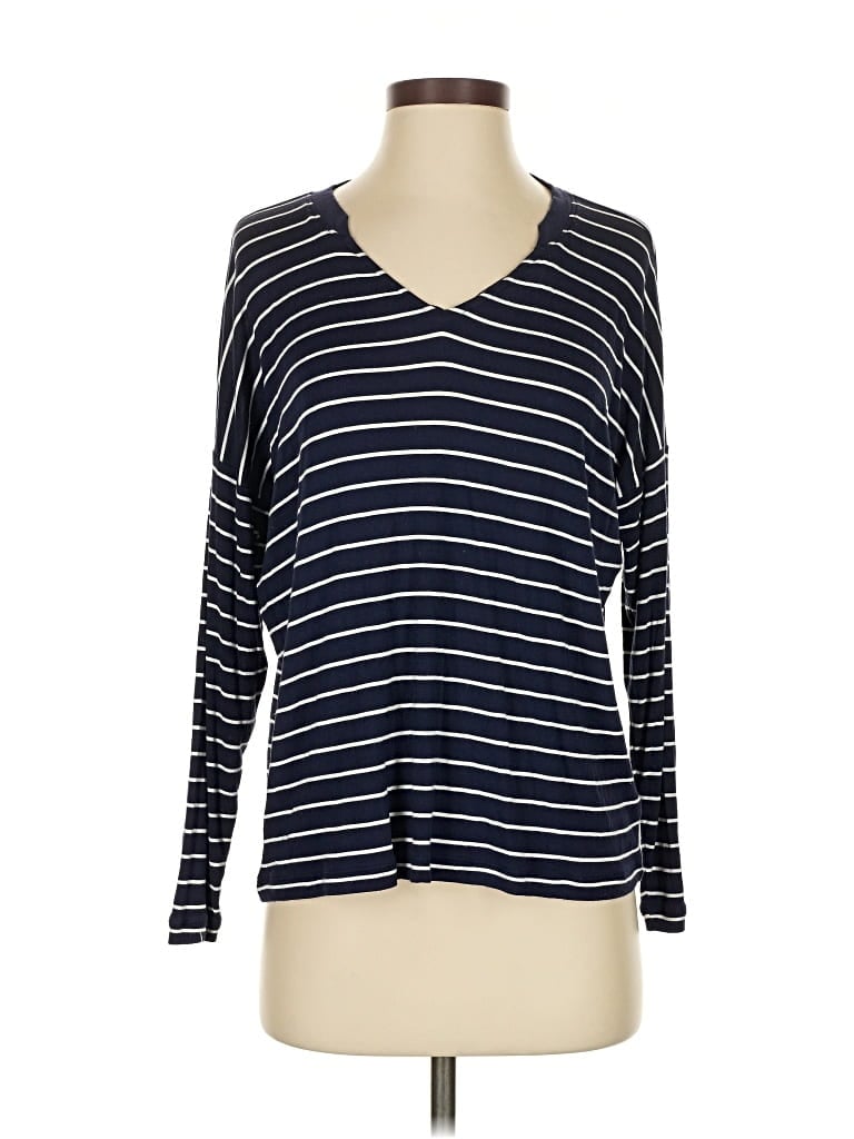 Pre-owned Cabi Long Sleeve Top Blue V Neck Tops