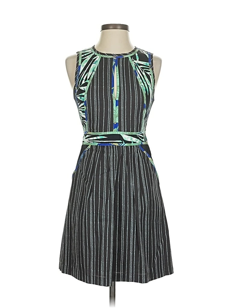 Pre-owned Bcbgmaxazria Casual Dress In Gray