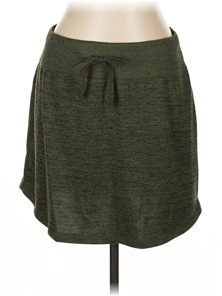 Pre-owned Xersion Casual Skirt In Green