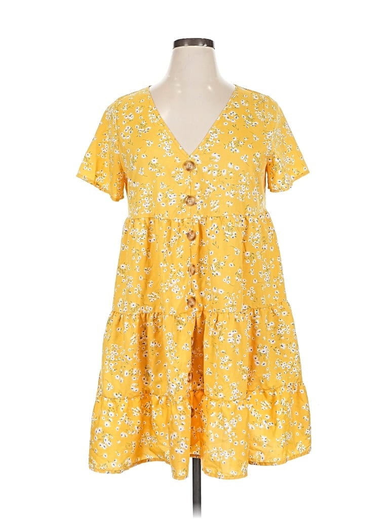Pre-owned Shein Curve Casual Dress In Yellow