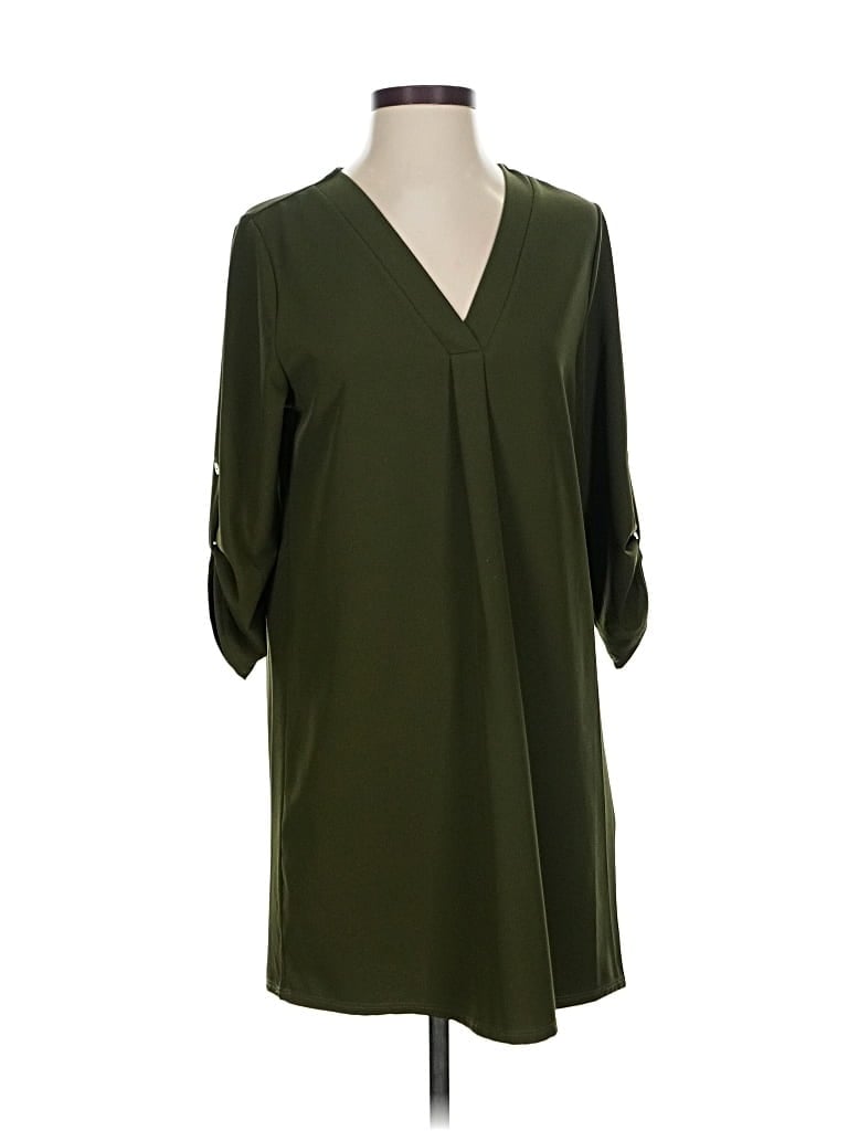 Pre-owned Entro Casual Dress In Green