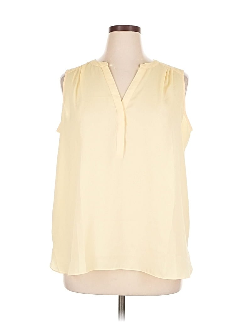 Pre-owned Nydj Sleeveless Blouse In White
