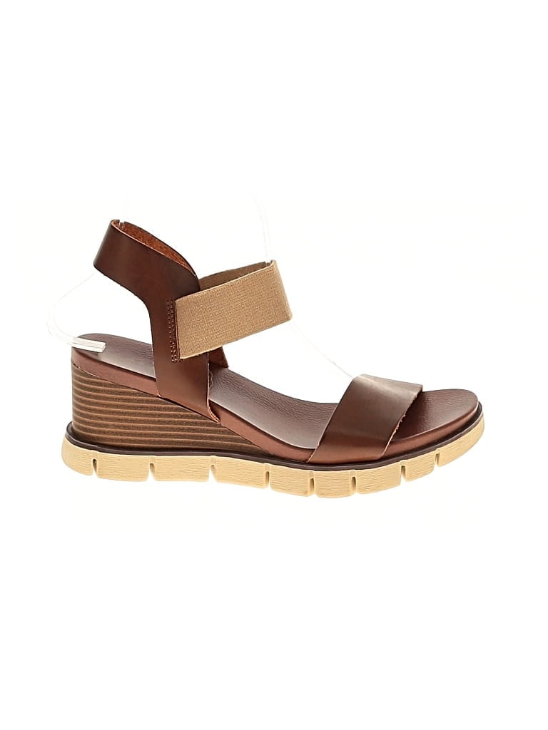 Pre-owned Mia Wedges In Brown