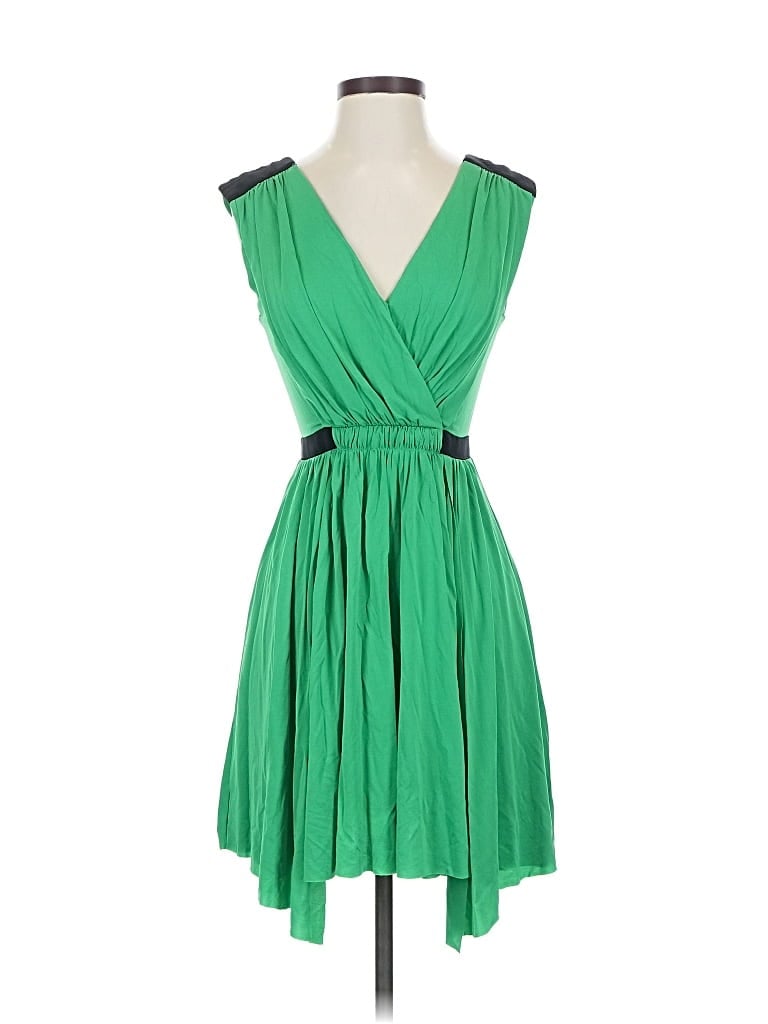 Pre-owned Bcbgmaxazria Cocktail Dress In Green