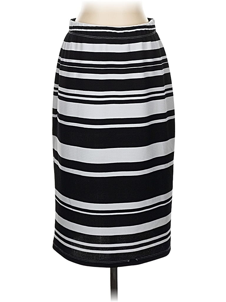 Pre-owned Travel Elements Casual Skirt In Black