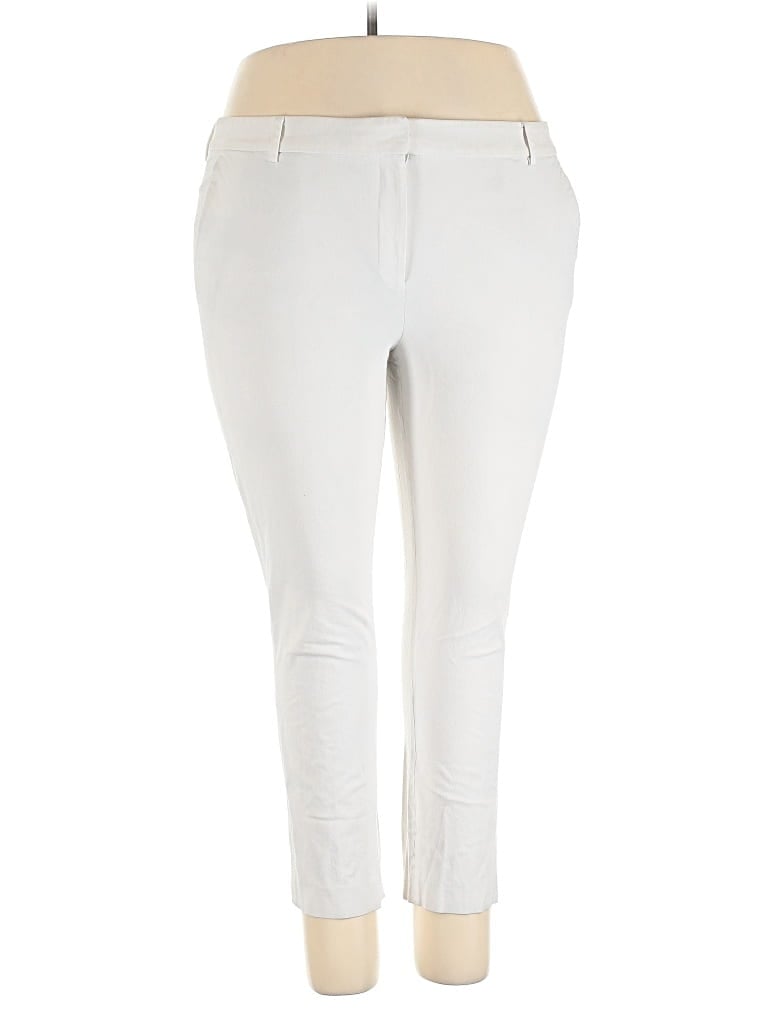 Pre-owned Chico's Casual Pants In White