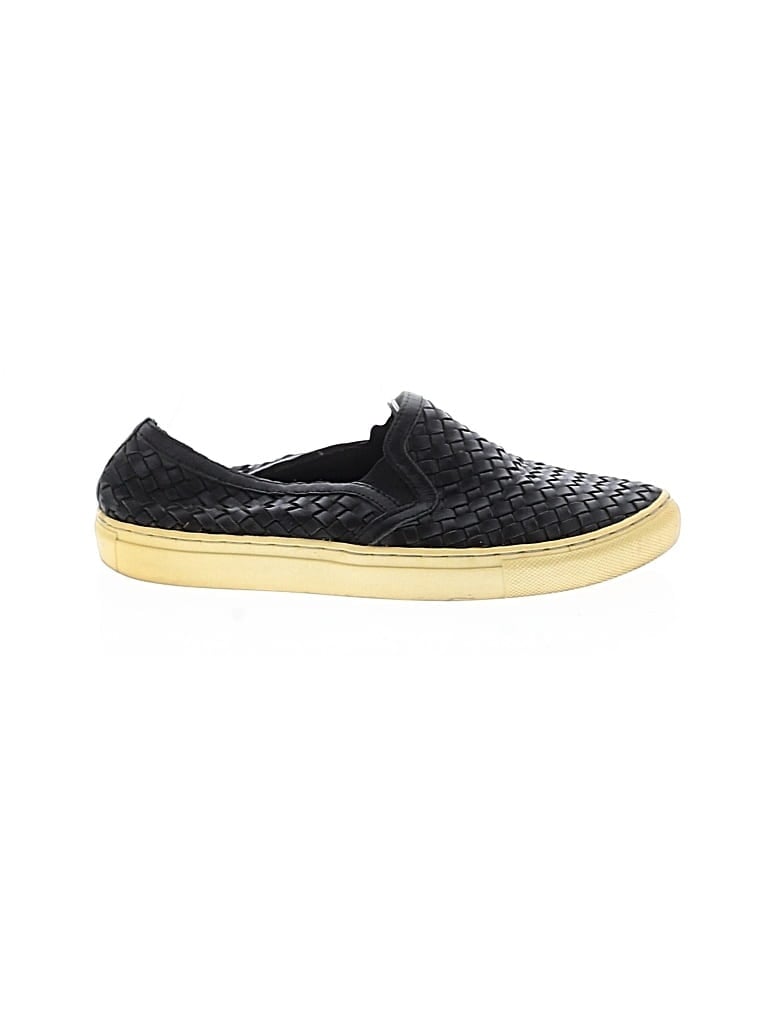 Pre-owned Steve Madden Sneakers In Black