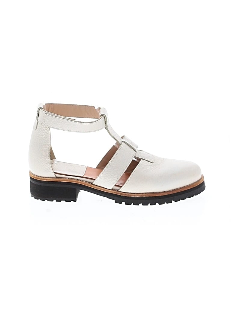 Pre-owned Lurdes Bergada Ankle Boots In White