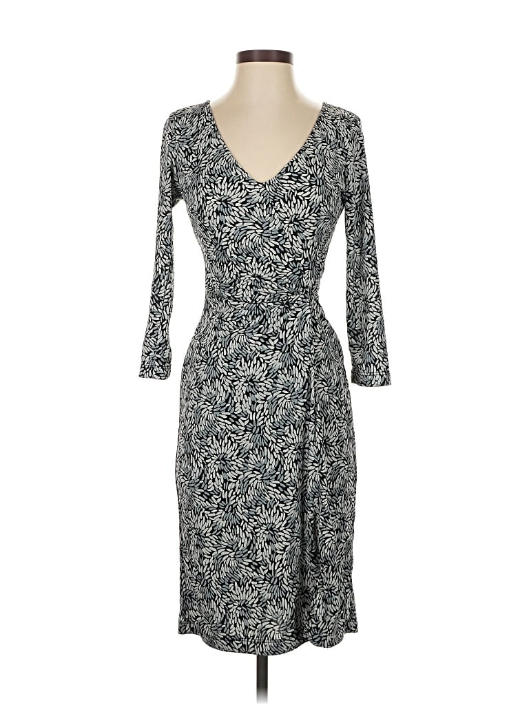 Pre-owned Bcbgmaxazria Casual Dress In Gray