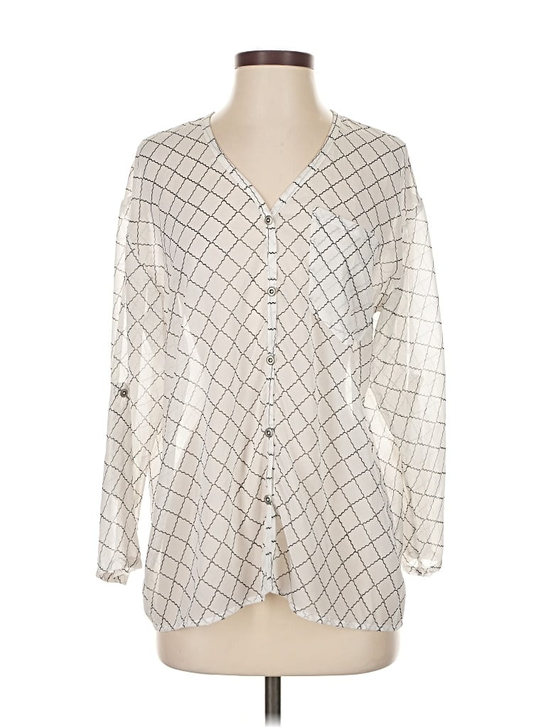 Pre-owned Cabi Long Sleeve Blouse In Silver