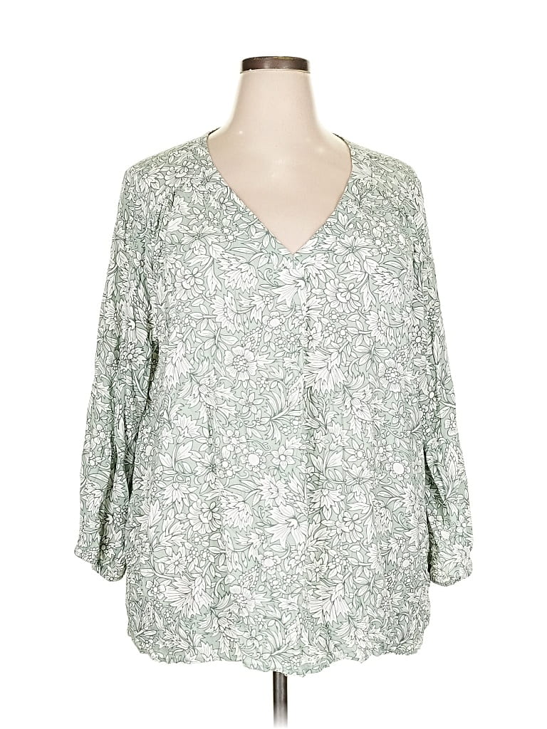 Pre-owned St. John's Bay 3/4 Sleeve T-shirt In Green