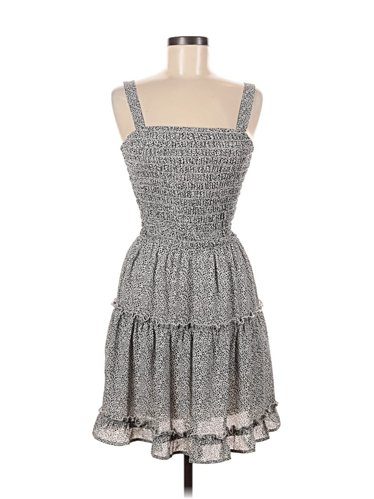 Pre-owned Jessica Simpson Casual Dress In Gray