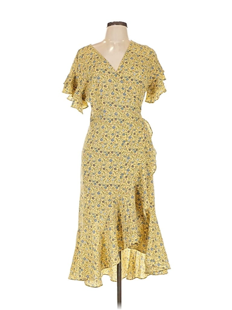 Pre-owned Max Studio Casual Dress In Yellow