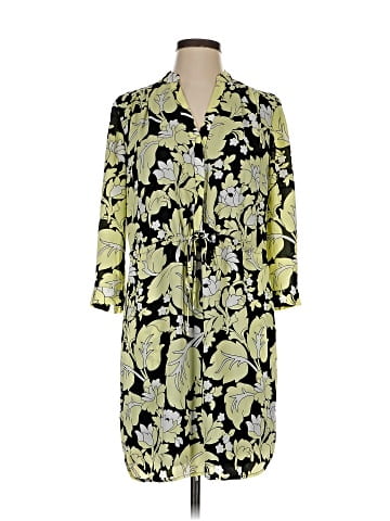 Diane von Furstenberg Casual Dress (view 1)