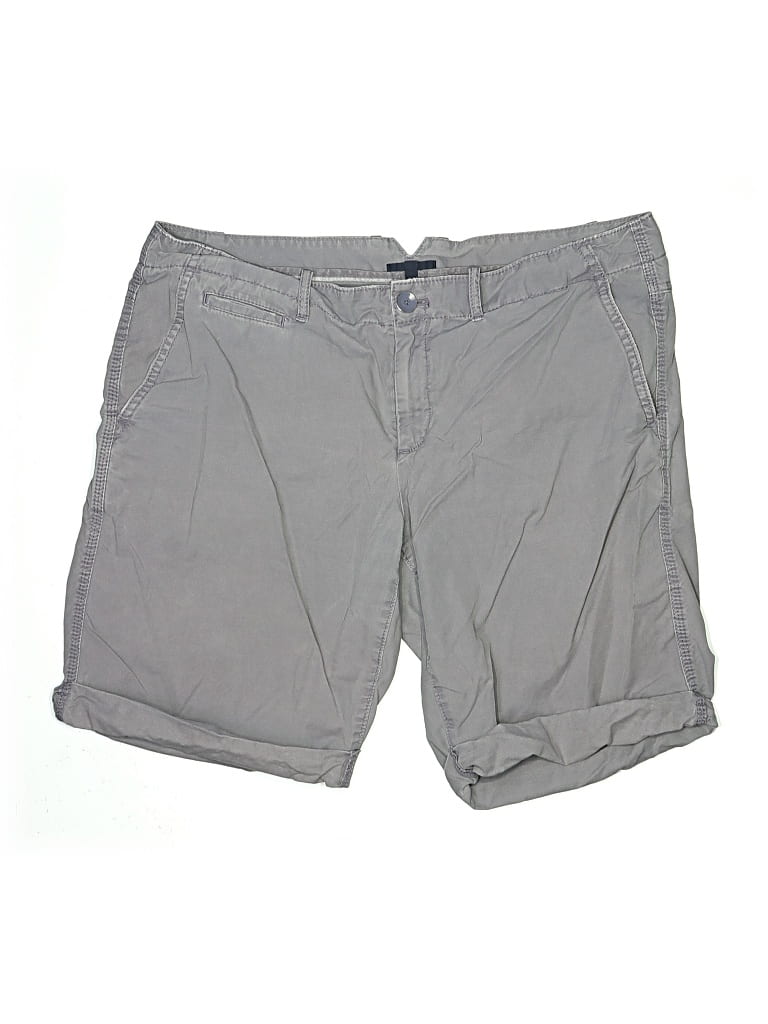 Pre-owned Gap Khaki Shorts In Gray