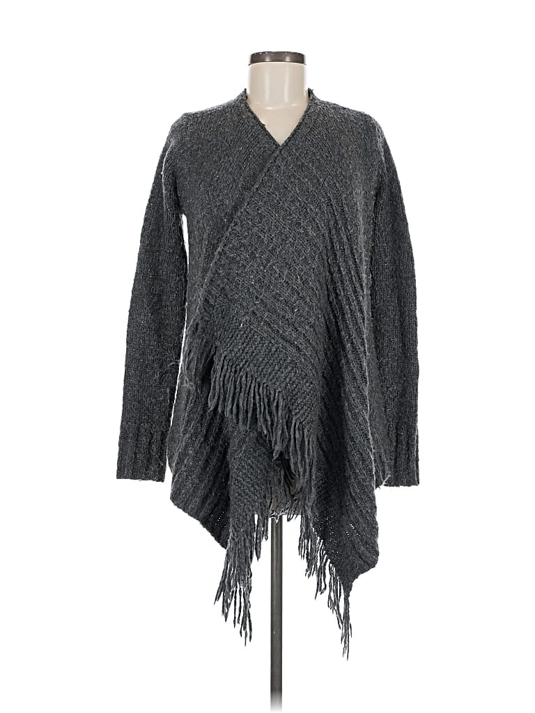Pre-owned Hollister Poncho In Gray