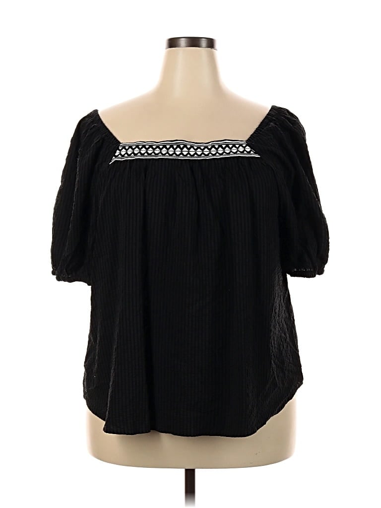 Maurices Short Sleeve Blouse In Black