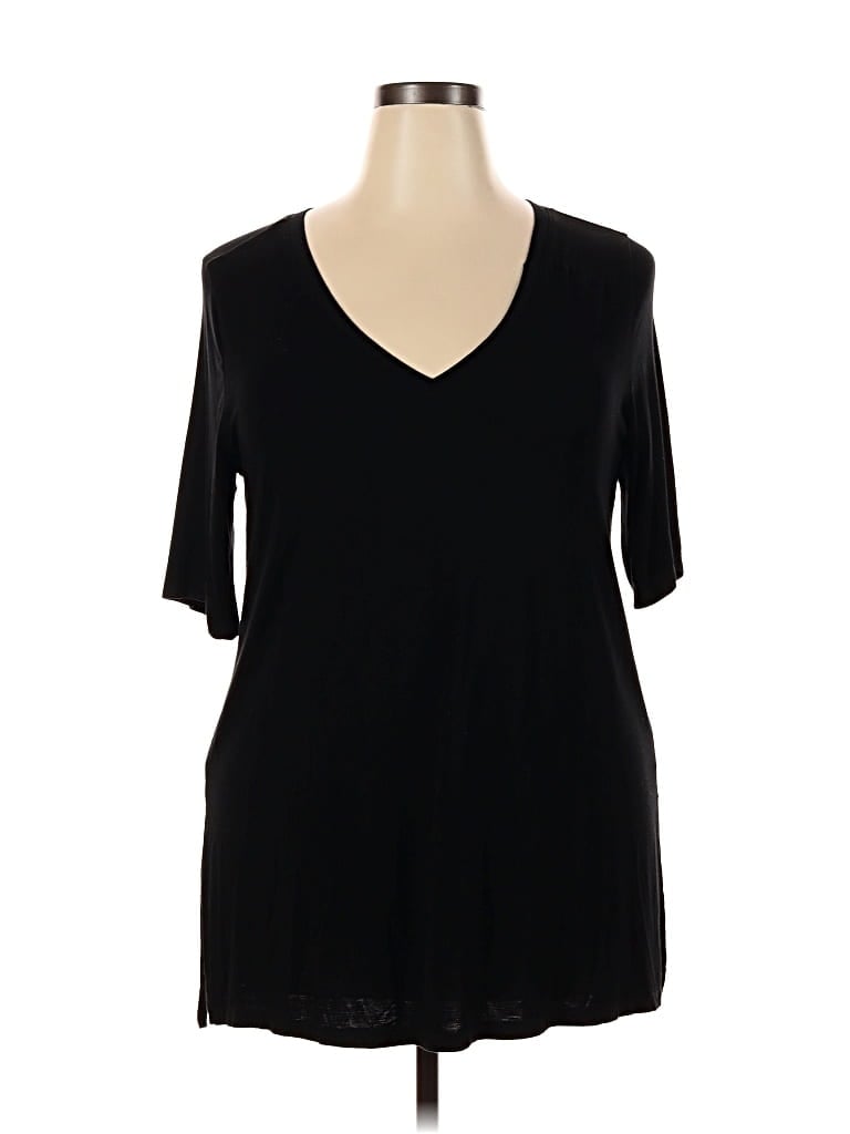 Pre-owned Torrid 3/4 Sleeve T-shirt In Black