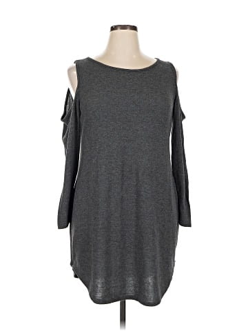 KRISTIN NICOLE 3/4 Sleeve T-Shirt (view 1)