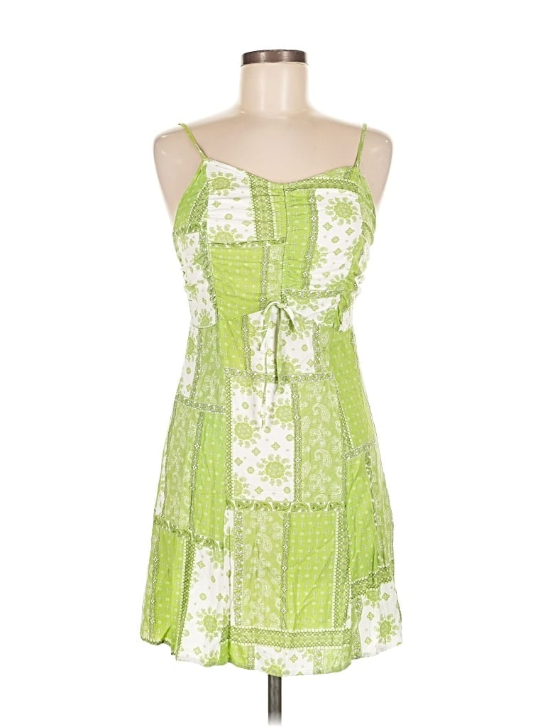 Pre-owned Rue21 Casual Dress In Green