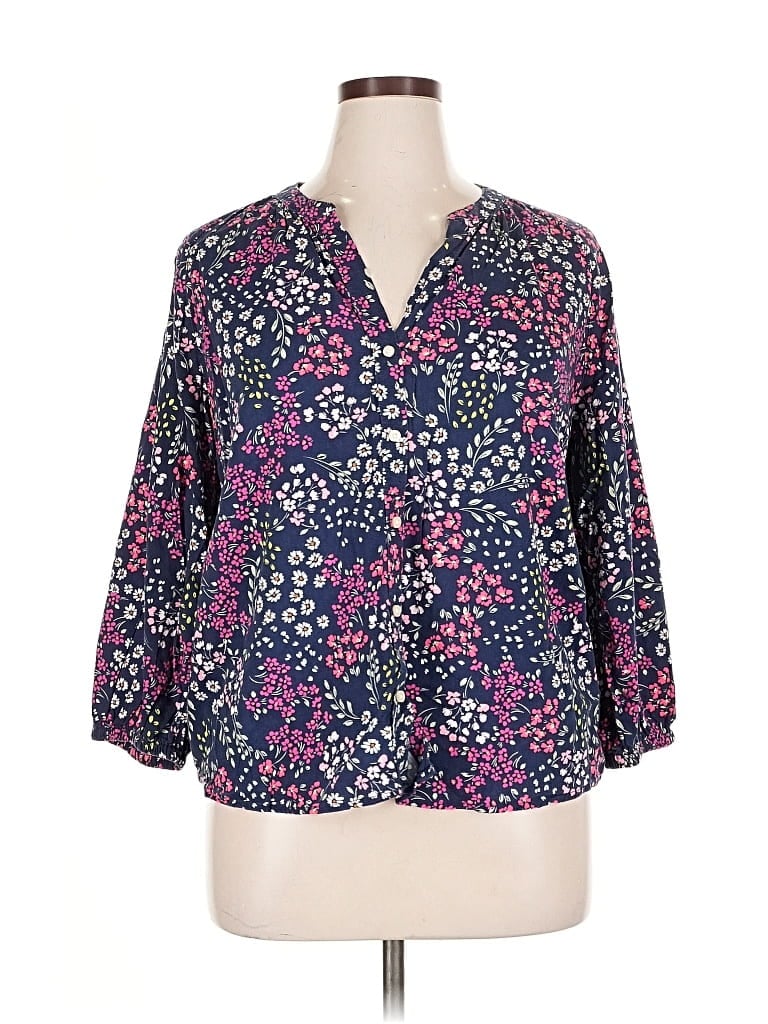 Pre-owned St. John's Bay 3/4 Sleeve Blouse In Purple