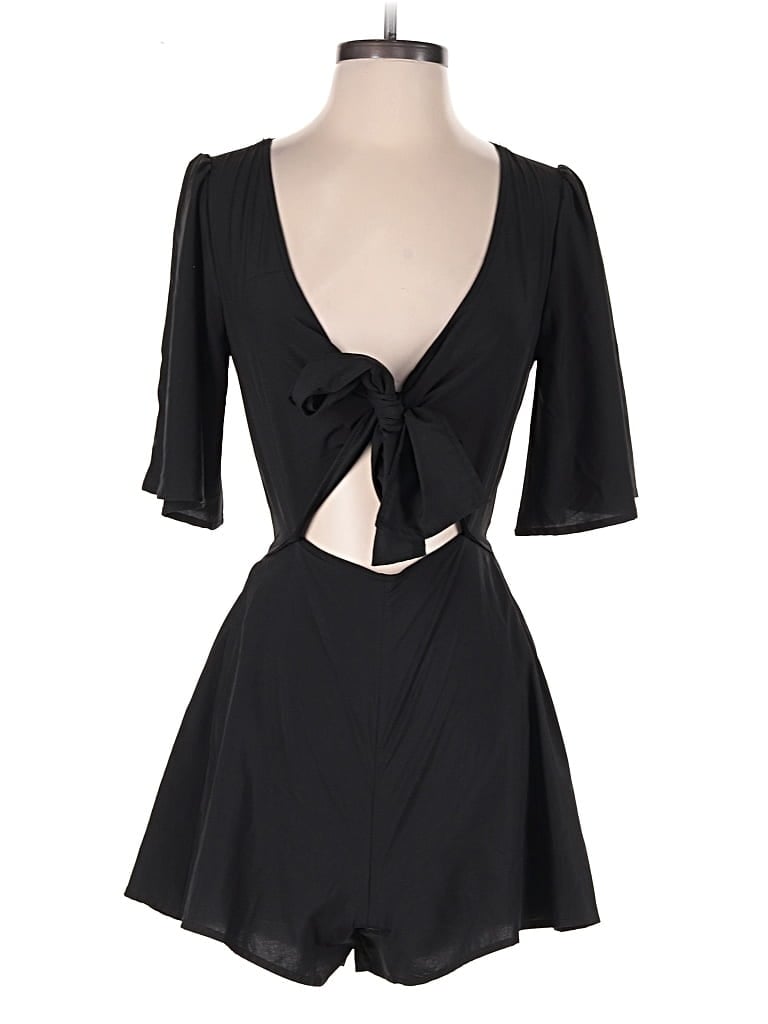 Pre-owned Fashion Nova Romper In Black