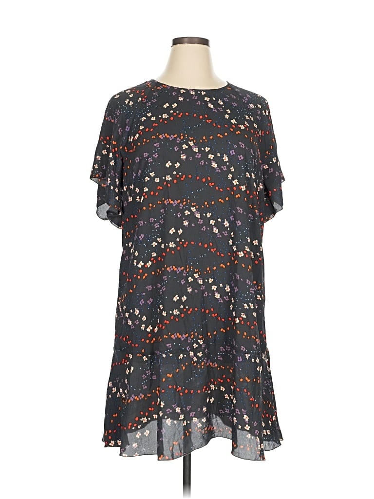 Pre-owned Cabi Casual Dress In Gray