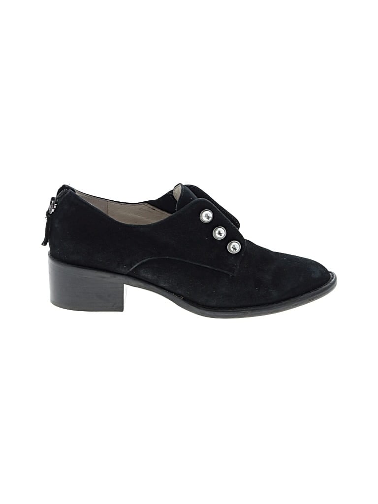 Pre-owned Louise Et Cie Flats In Black